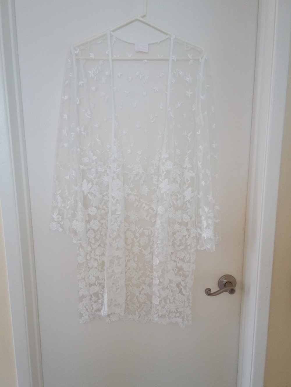 Women's White Lace Kimono Jacket